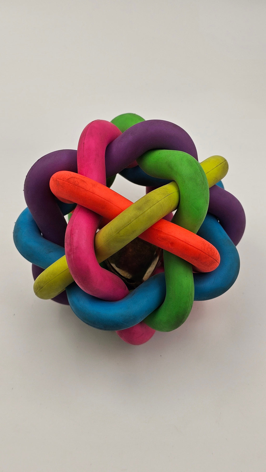 Vibrant Intertwined Rubber Ball with Natural Core - Engaging Pet Toy